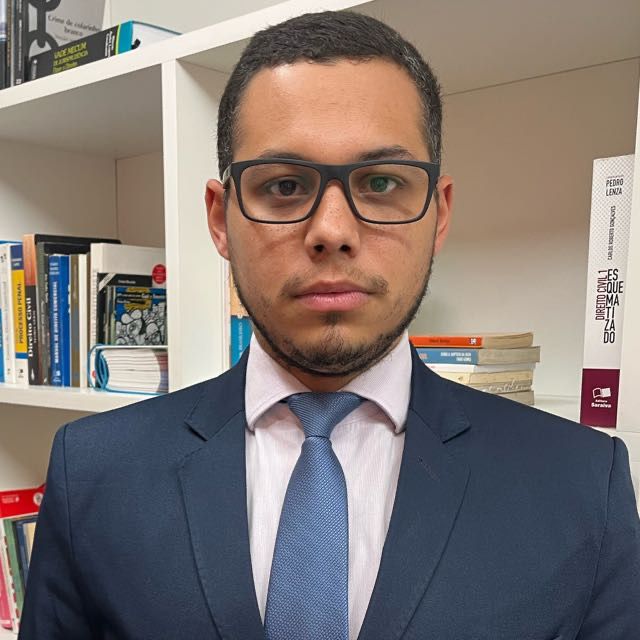 Dr. João Vitor Neves Couto